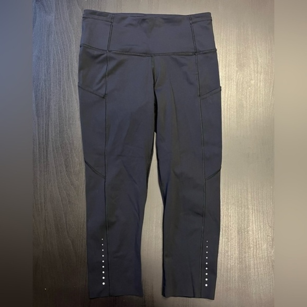Lululemon Fast & Free Crop 19" - Sz 6